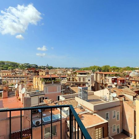Apartmán Vicolo Del Cinque Penthouse | Romeloft Exteriér fotografie
